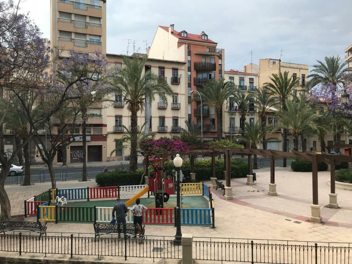 La Casa De Los Espejos Alicante Dış mekan fotoğraf