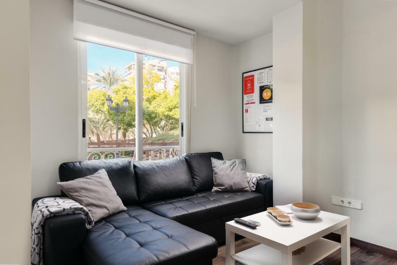 La Casa De Los Espejos Alicante Dış mekan fotoğraf