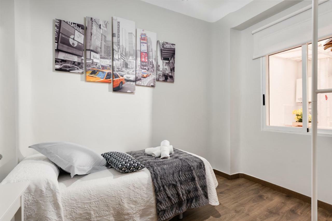 La Casa De Los Espejos Alicante Dış mekan fotoğraf